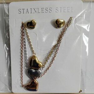 NEW- LAYERED CHAIN -SET HEART THEME